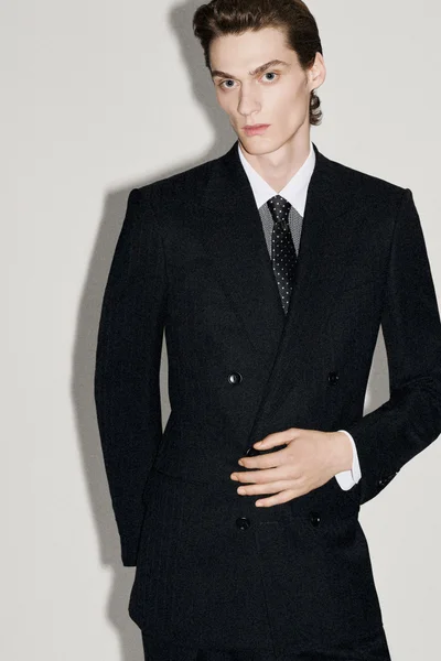 Look 10